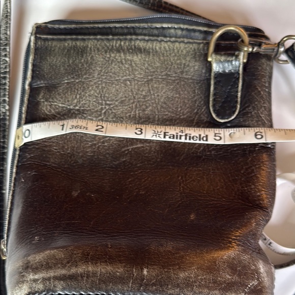 HOBO Vintage Distressed Leather Crossbody Bag - Picture 8 of 11